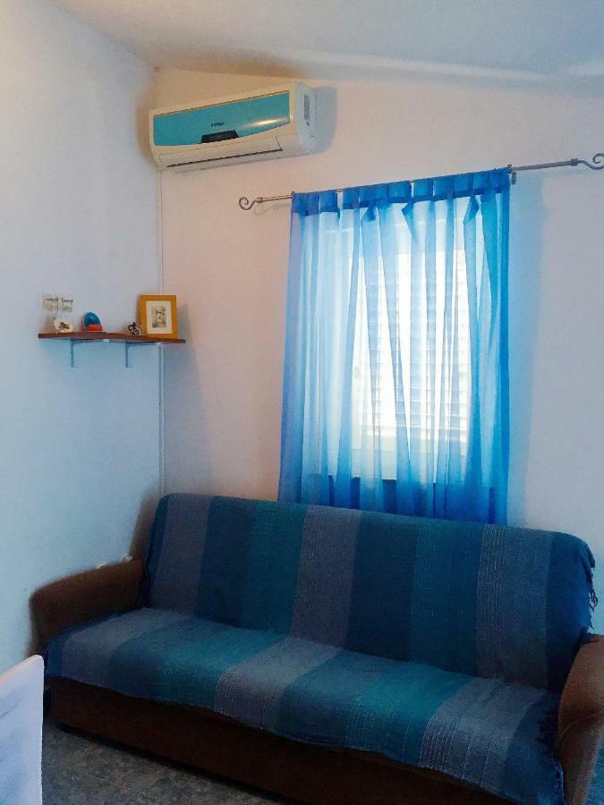 Apartments Mirela Karlobag Zewnętrze zdjęcie